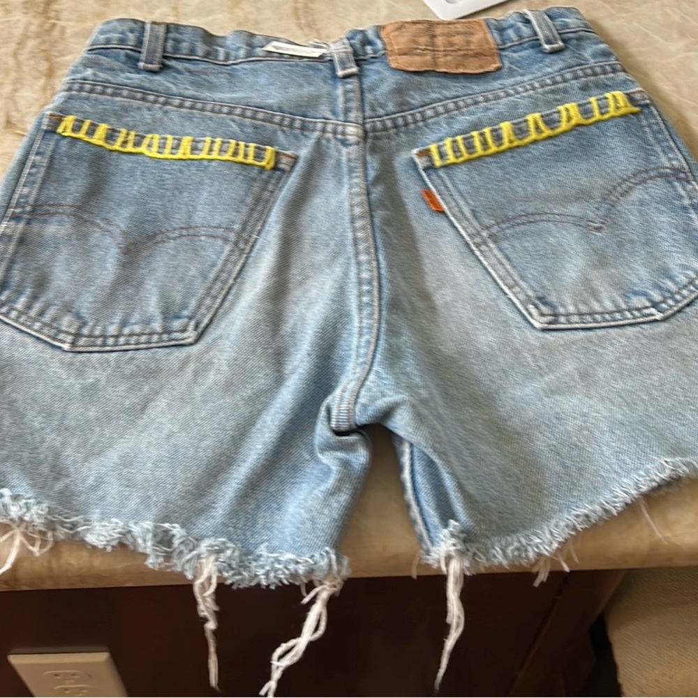 VINTAGE LEVIS - Picture 2 of 2